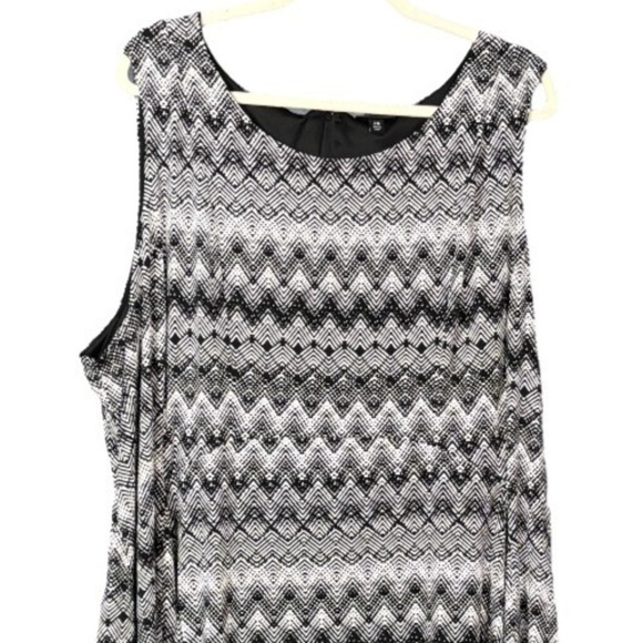 Torrid A Line Dress Size 26 Fit & Flare Sleeveless Lined Black Whimsygoth Casual - Picture 4 of 10